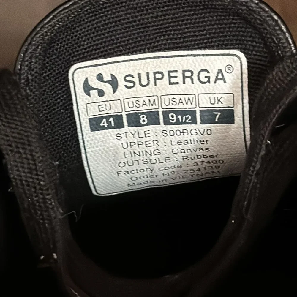SUPER GA leather sneakers- size 41/9.5‎